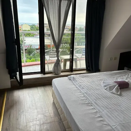 Hotel семеен катерини Sinemoretz