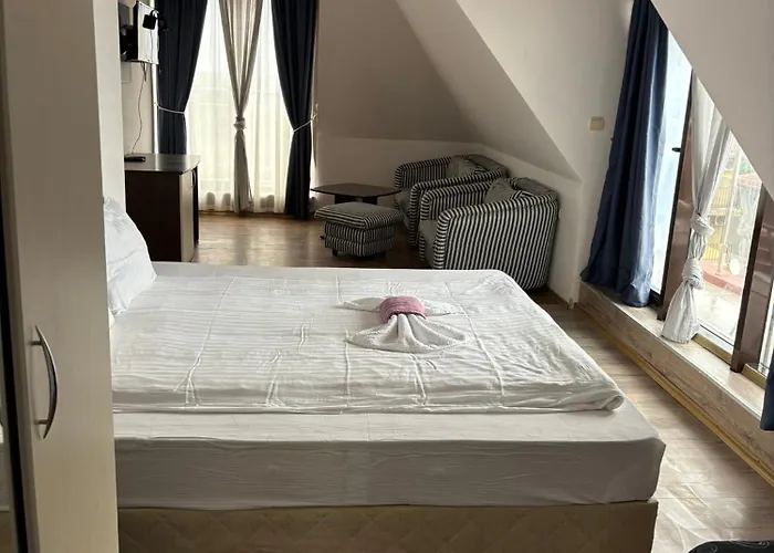 семеен катерини Szálloda